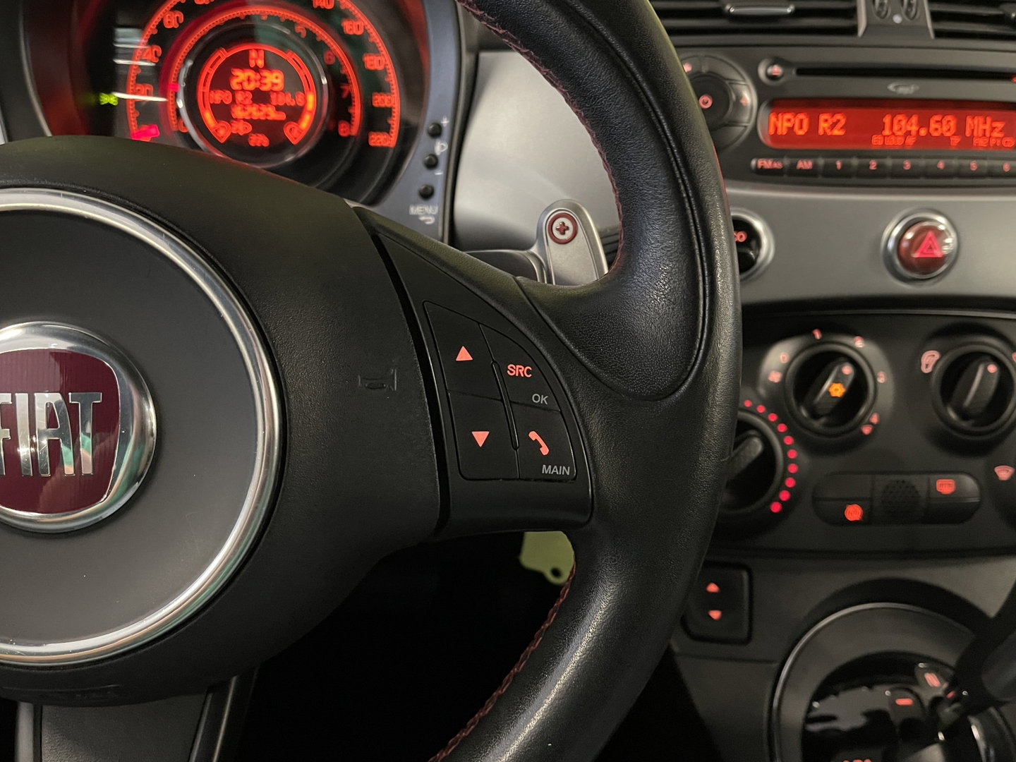 Fiat 500C 0.9 TwinAir 500S | Automaat | Origineel Nederlands | Cabrio | Lichtmetaal 16'' | Airconditioning | Isofix | Stop & go |