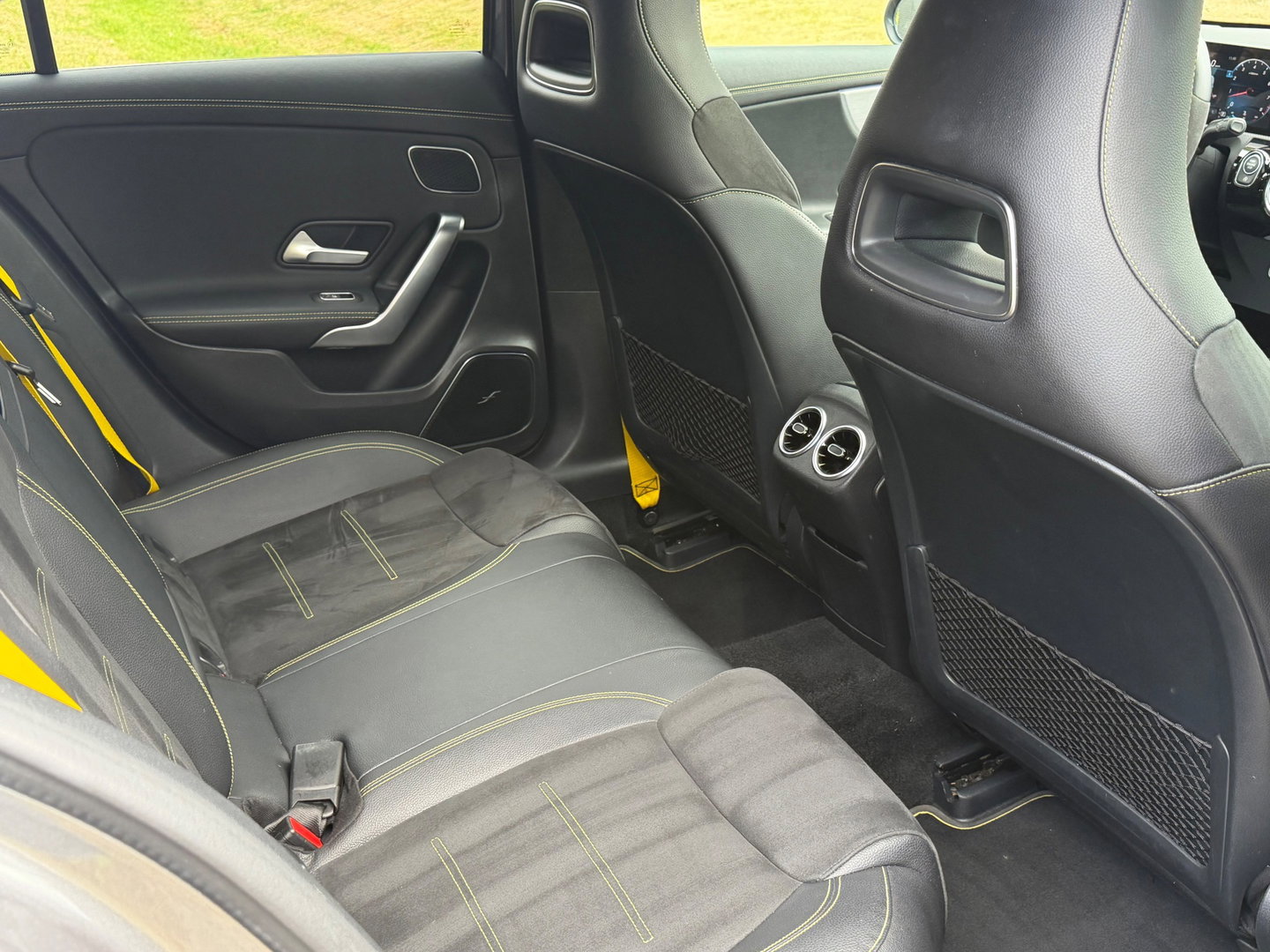 Mercedes-Benz A-Klasse 250 4MATIC Premium Plus|Pano|AMG edition|250pk|stage 1