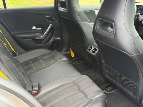 Mercedes-Benz A-Klasse 250 4MATIC Premium Plus|Pano|AMG edition|250pk|stage 1