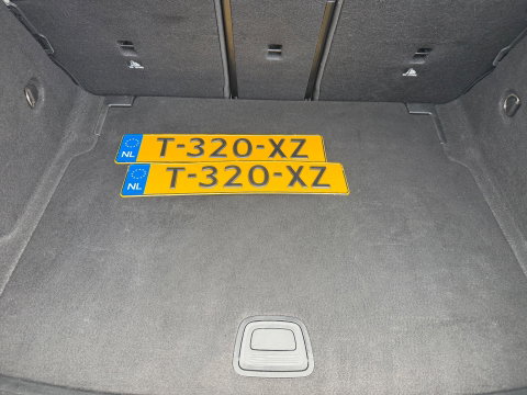 Mercedes-Benz A-Klasse 250 4MATIC Premium Plus|Pano|AMG edition|250pk|stage 1