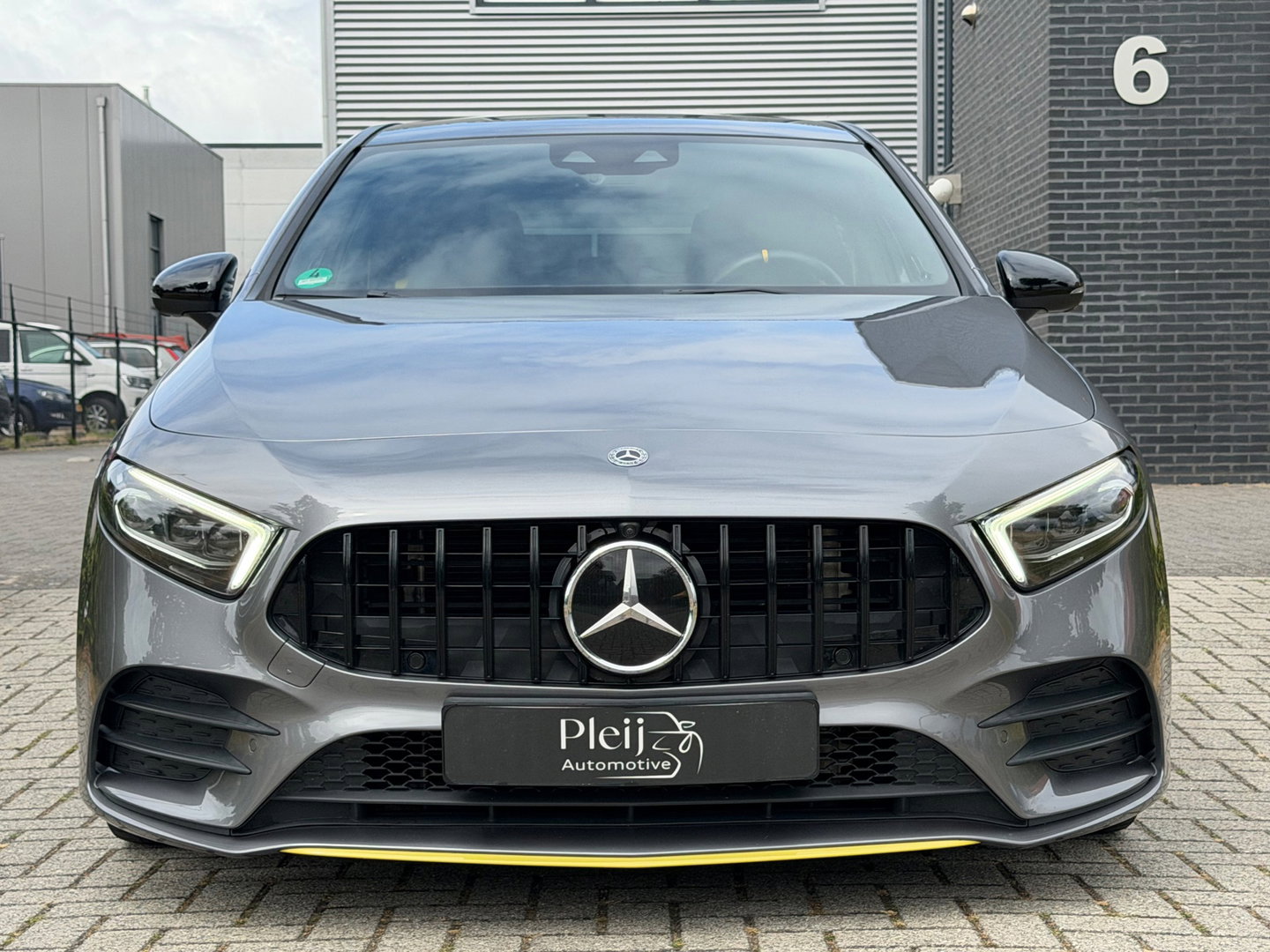 Mercedes-Benz A-Klasse 250 4MATIC Premium Plus|Pano|AMG edition|250pk|stage 1