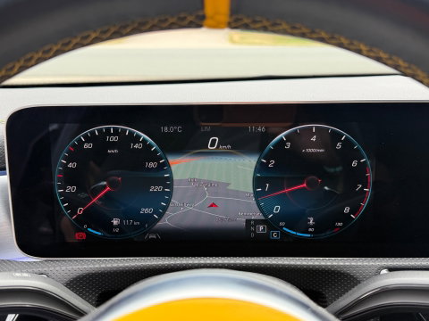 Mercedes-Benz A-Klasse 250 4MATIC Premium Plus|Pano|AMG edition|250pk|stage 1