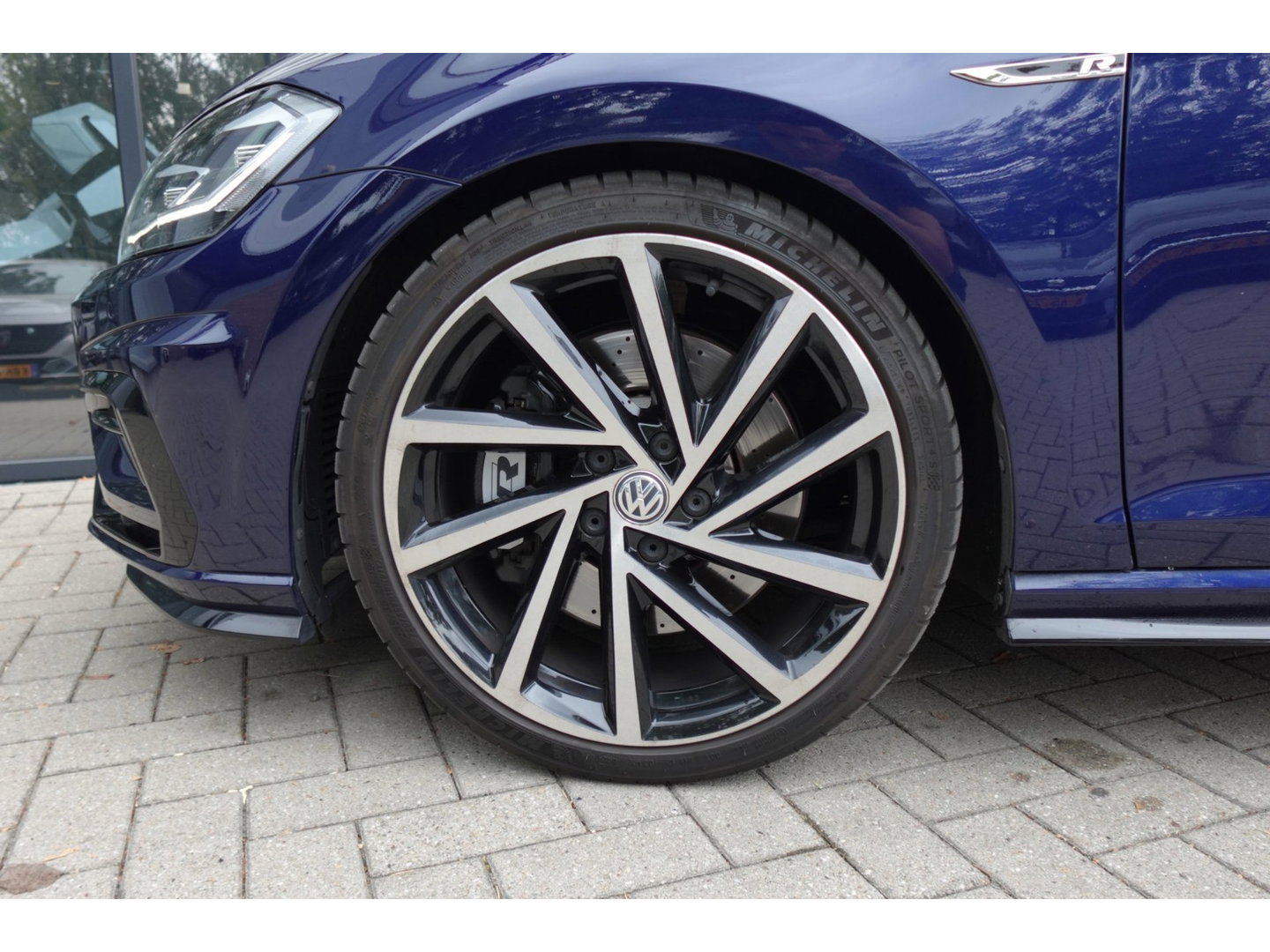 Volkswagen Golf 2.0 TSI 4Motion R PANO AKRA KEYLESS VOL'