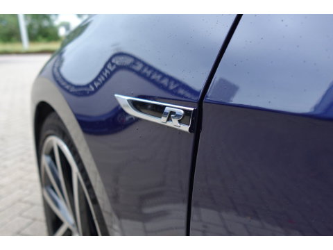Volkswagen Golf 2.0 TSI 4Motion R PANO AKRA KEYLESS VOL'