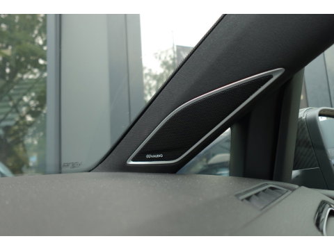 Volkswagen Golf 2.0 TSI 4Motion R PANO AKRA KEYLESS VOL'