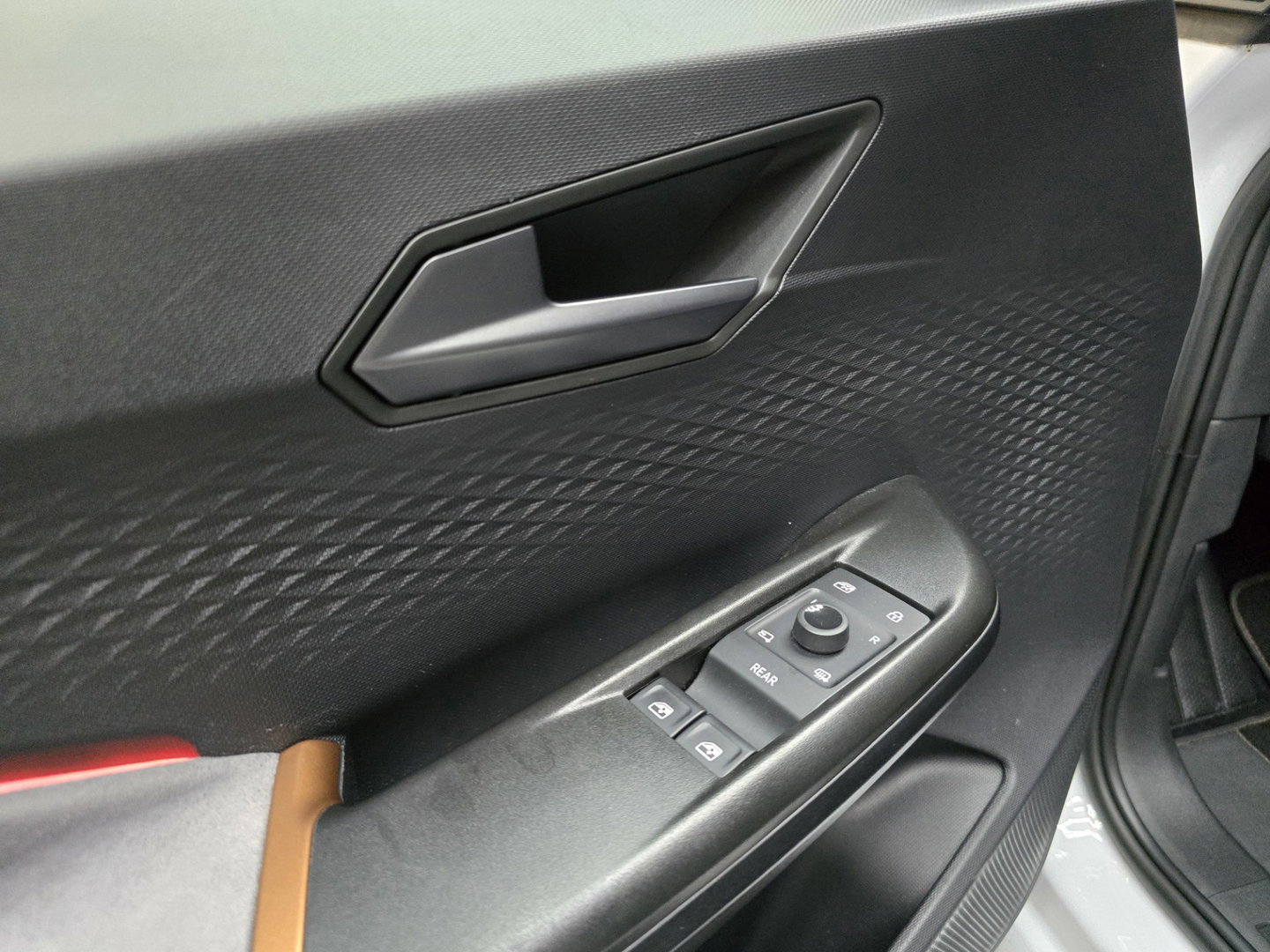 CUPRA Born Copper Edition HuD Pano Matrix Navi Camera 20"LM