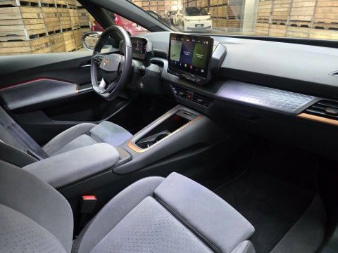 CUPRA Born Copper Edition HuD Pano Matrix Navi Camera 20"LM