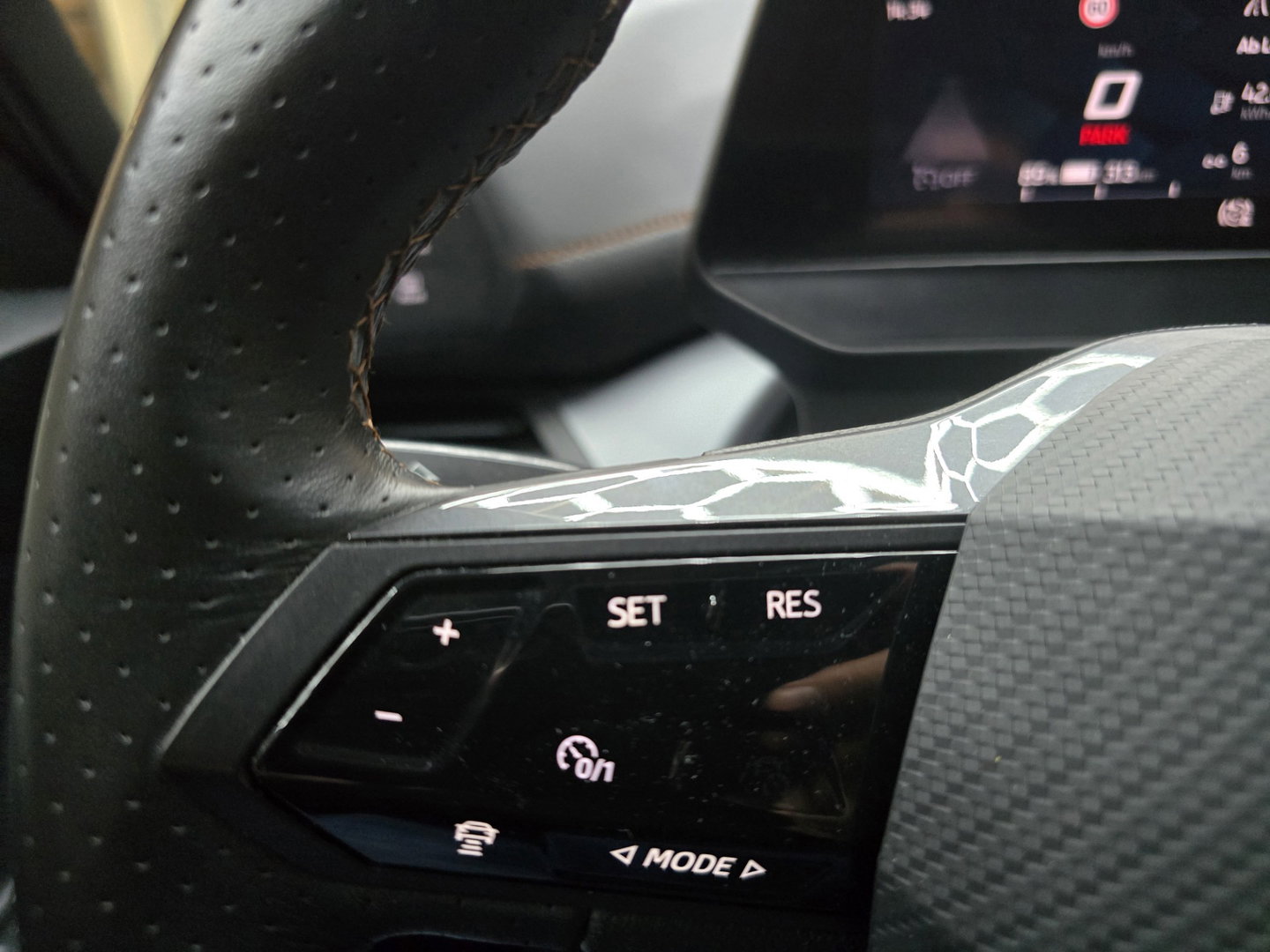 CUPRA Born Copper Edition HuD Pano Matrix Navi Camera 20"LM