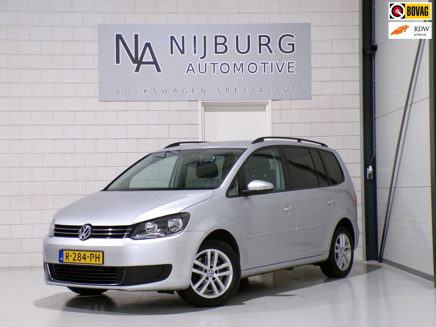 Volkswagen Touran 1.4 TSI Comfortline 7p. "7 Persoons" Apple-carplay Trekhaak Parkeersensoren Bluetooth Navigatie Cruise-control