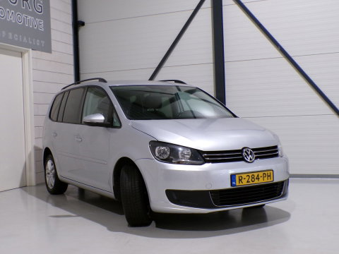 Volkswagen Touran 1.4 TSI Comfortline 7p. "7 Persoons" Apple-carplay Trekhaak Parkeersensoren Bluetooth Navigatie Cruise-control