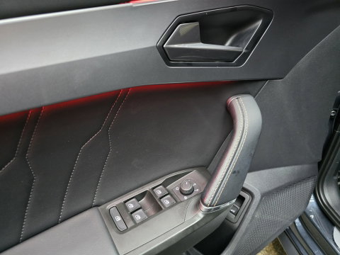 CUPRA Leon Sportstourer 1.4 e-Hybrid VZ Performance Pano Carbon-Kuipstoelen 19"LM
