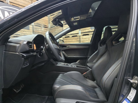 CUPRA Leon Sportstourer 1.4 e-Hybrid VZ Performance Pano Carbon-Kuipstoelen 19"LM