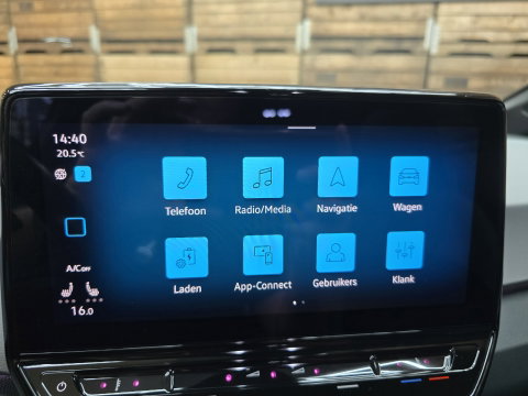 Volkswagen ID.3 Pro 58 kWh Performance 150 KW ACC HUD Pano IQ LM
