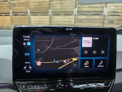 Volkswagen ID.3 Pro 58 kWh Performance 150 KW ACC HUD Pano IQ LM