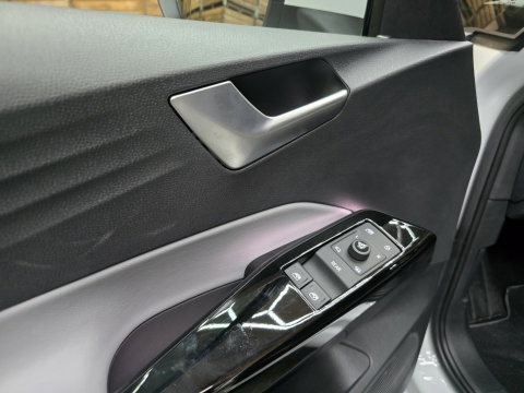 Volkswagen ID.3 Pro 58 kWh Performance 150 KW ACC HUD Pano IQ LM