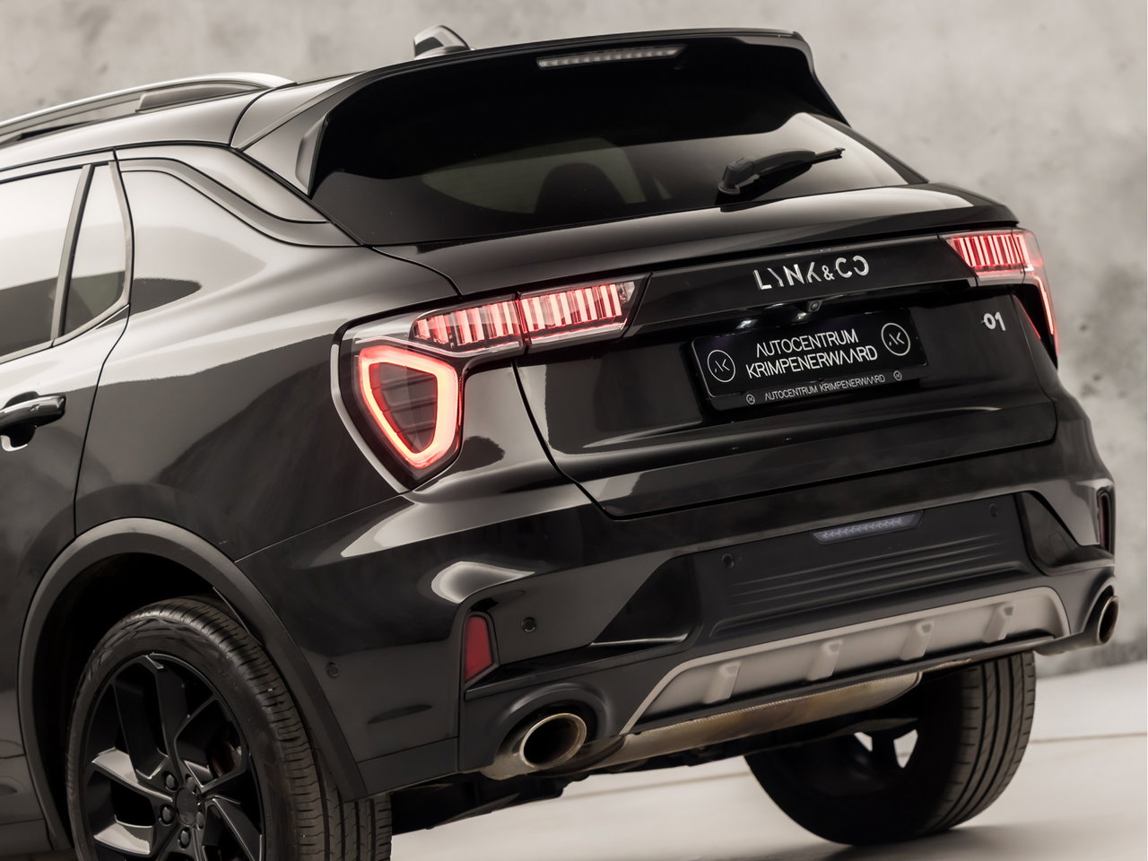 Lynk & Co 01