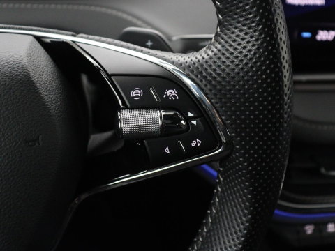 Škoda Enyaq iV 80 Sportline | SOH 92.7% | Leder/alcantara | Stuur verwarming | Camera | Park assist | Cruise control | Carplay | Sfeerverlichting | 21''
