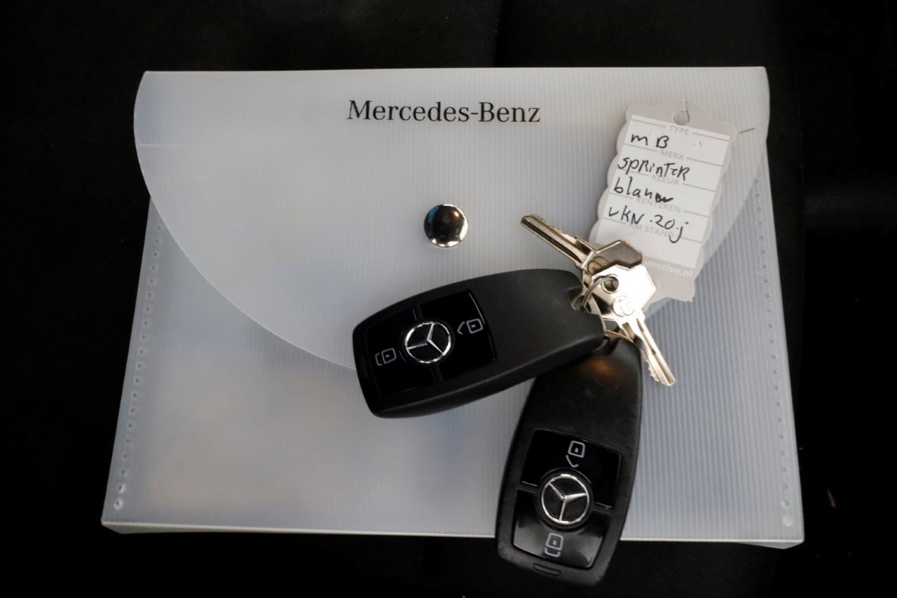 Mercedes-Benz Sprinter