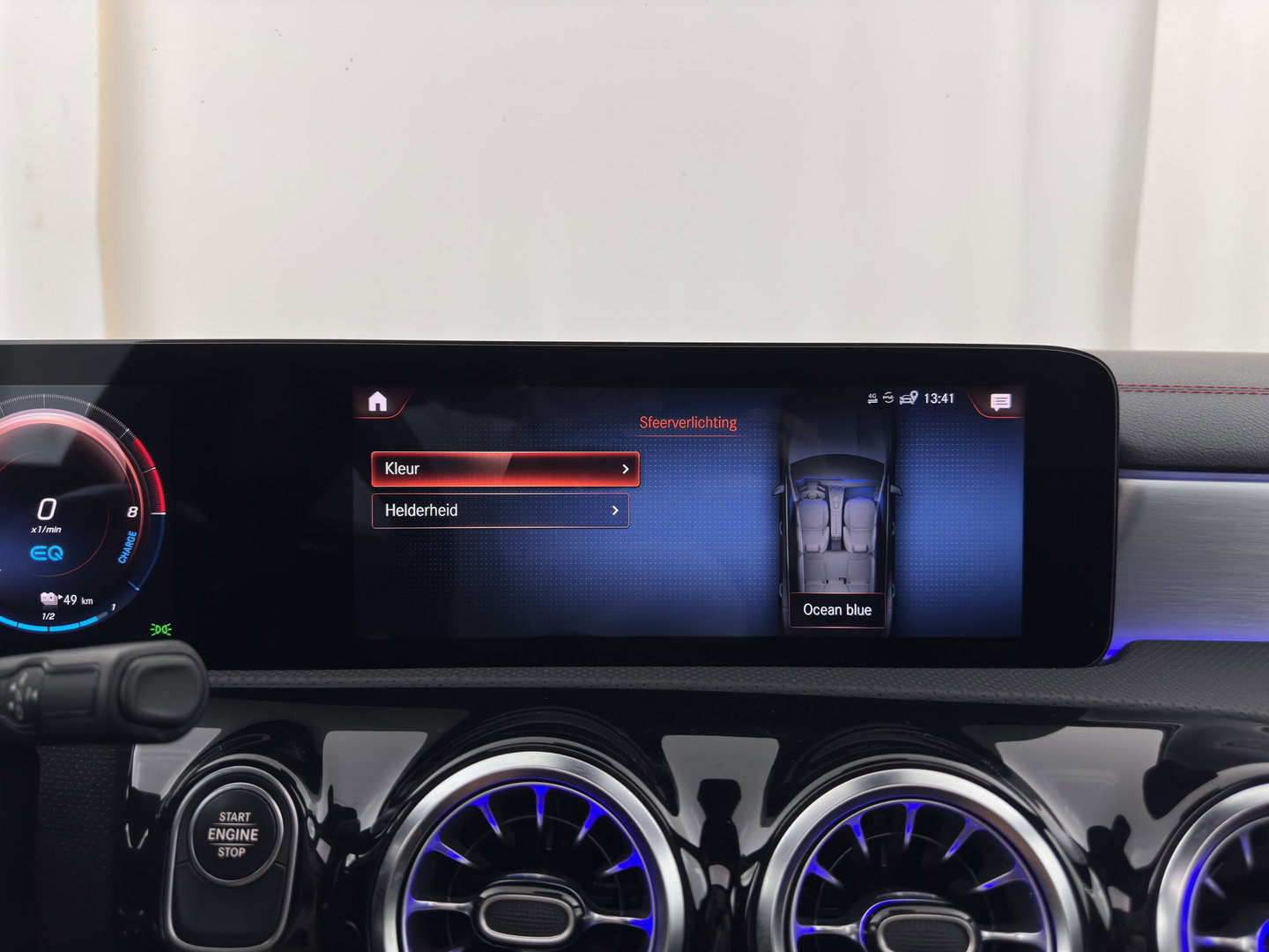 Mercedes-Benz CLA-Klasse Shooting Brake 250 e Business Solution AMG Limited (Plug-in) (INCL.BTW) Aut. *PANO | LEATHER-MICROFIBRE | FULL-LED | HEATED-SPORTSEATS | AMBIENT-LIGHT | DIGI-COCKPIT | DAB+ | NAVI-FULLMAP | CAMERA | PRIVACYGLASS | SHIFTPADDLES | 18''ALU*