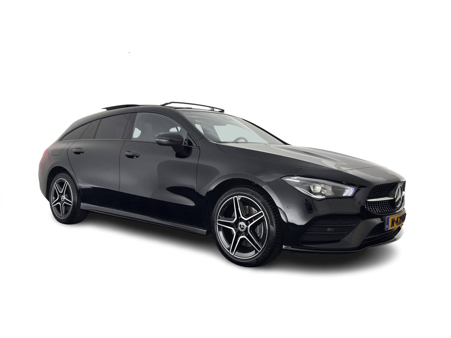 Mercedes-Benz CLA-Klasse Shooting Brake 250 e Business Solution AMG Limited (Plug-in) (INCL.BTW) Aut. *PANO | LEATHER-MICROFIBRE | FULL-LED | HEATED-SPORTSEATS | AMBIENT-LIGHT | DIGI-COCKPIT | DAB+ | NAVI-FULLMAP | CAMERA | PRIVACYGLASS | SHIFTPADDLES | 18''ALU*