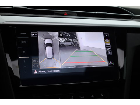 Volkswagen Arteon Shooting Brake 1.4 TSI eHybrid R-Line Business+ | Rijklaar!! | Pano | HUD | Massage | Elek. Trekhaak | Standkachel | 360cam | Digi. Cockpit | Stoel- Stuurverw. | Adapt. Cruise | CarPlay