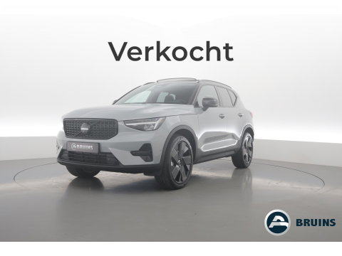 Volvo XC40 2.0 B3 Ultra Black Edition | MY26 | Pano-dak | H&K audio | ACC | 360 Cam | Mem stoelen |