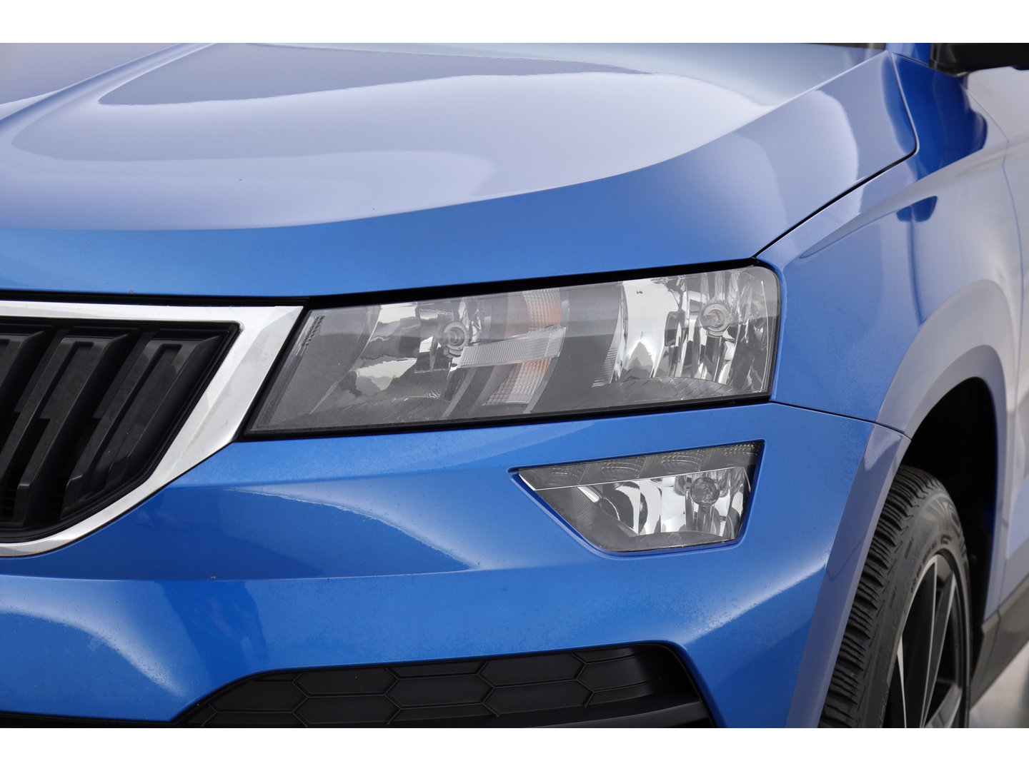 Škoda Karoq 1.0 TSI Business Edition | Rijklaar !! | Cruise | 18'' | All Seasons | PDC | DAB | Airco | bluetooth
