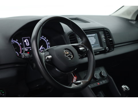 Škoda Karoq 1.0 TSI Business Edition | Rijklaar !! | Cruise | 18'' | All Seasons | PDC | DAB | Airco | bluetooth