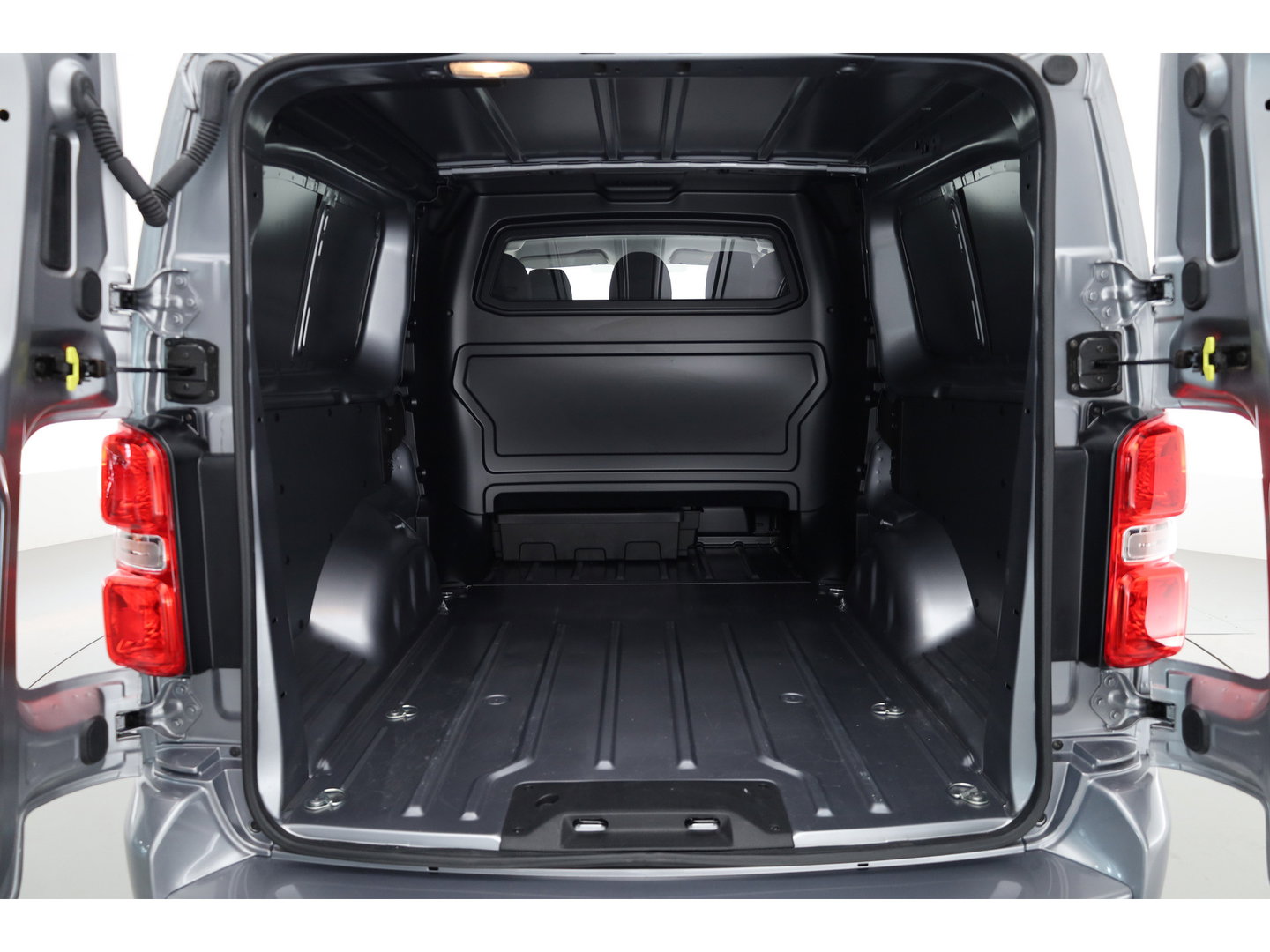 Fiat Scudo 2.0 D-180pk Dubb.Cabine | Automaat | L3H1 HH Edition BPM Vrij | Trekhaak | Cruise | Dakspoiler | Spoilerlip