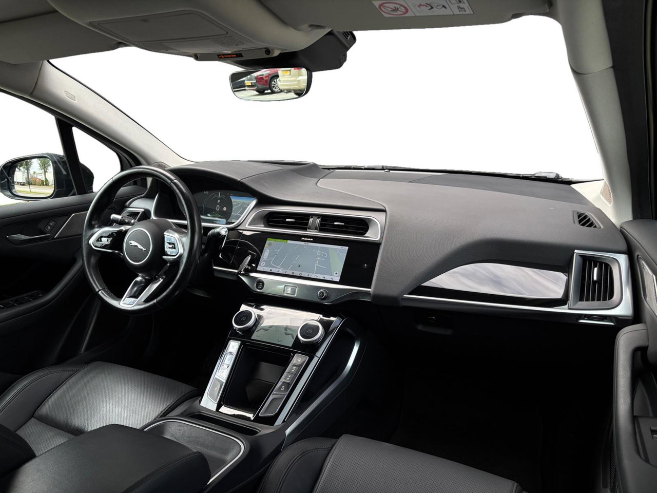 Jaguar I-PACE