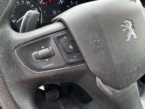 Peugeot Expert 2.0 BlueHDI 180pk Long Dubbel Cabine 6persoons Automaat 117.000km Airco.Navigatie,Camera