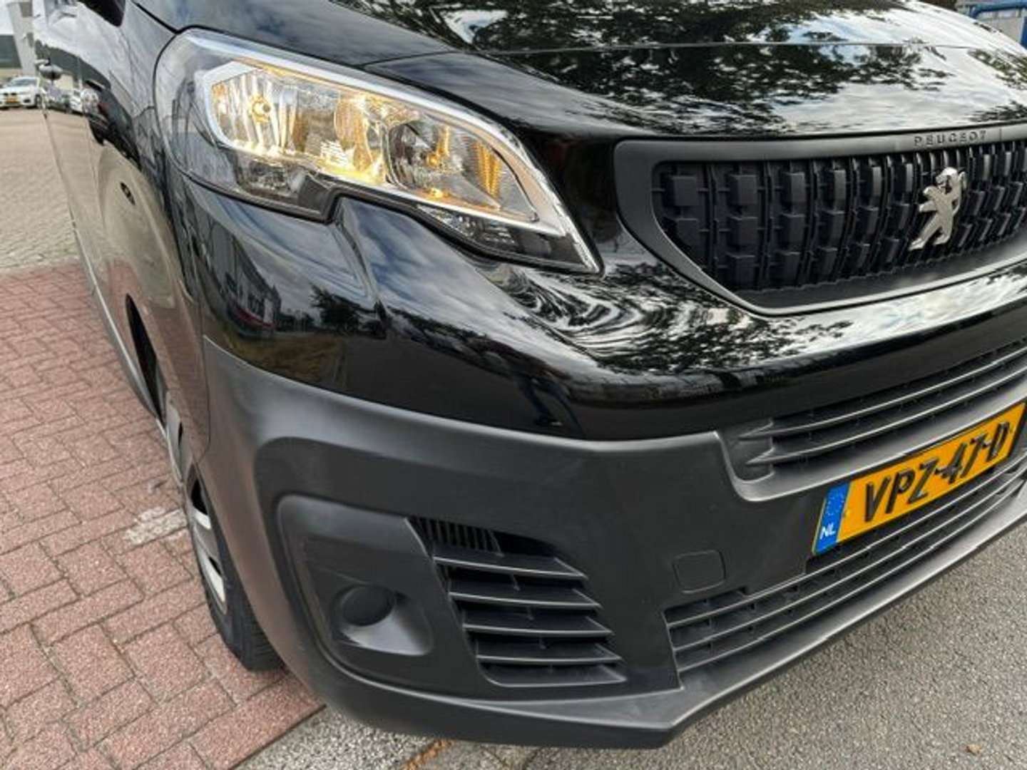 Peugeot Expert 2.0 BlueHDI 180pk Long Dubbel Cabine 6persoons Automaat 117.000km Airco.Navigatie,Camera