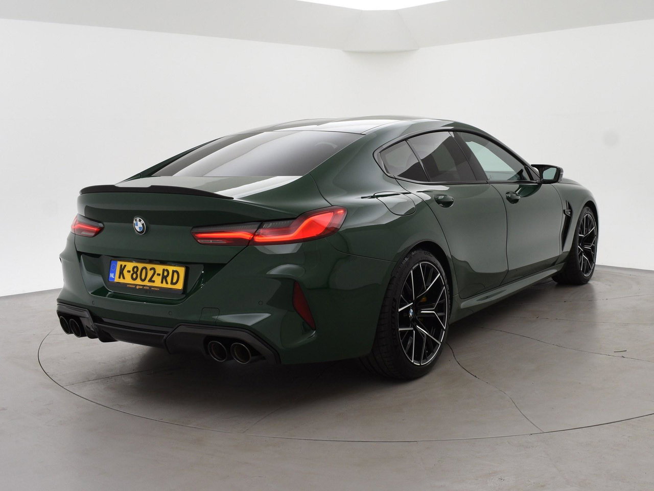 BMW M8