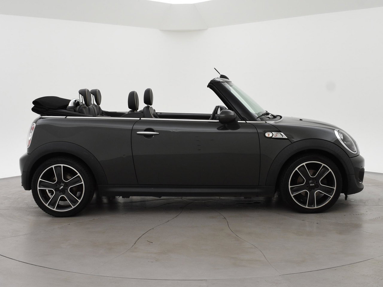 MINI Cabrio