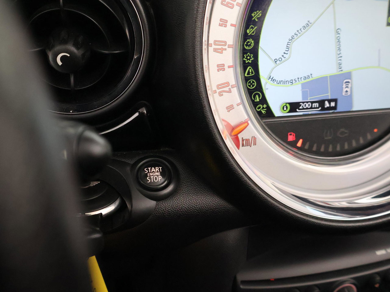 MINI Cabrio