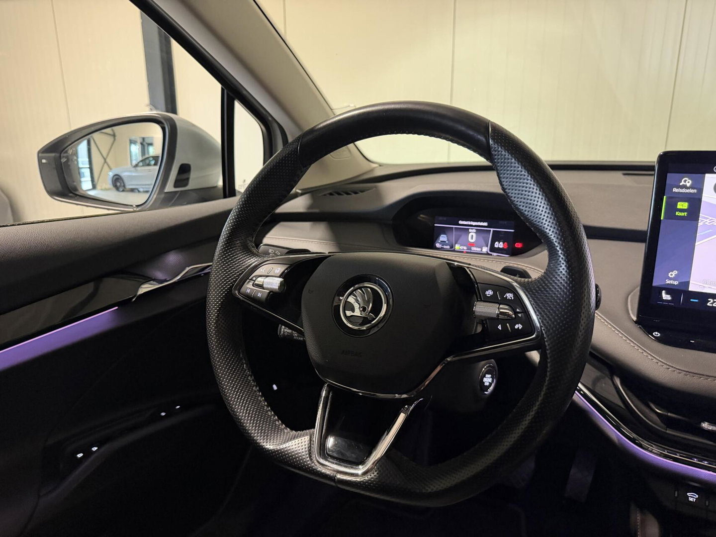 Škoda Enyaq iV 80 Pano Trekhaak Camera Warmtepomp SOH 87%