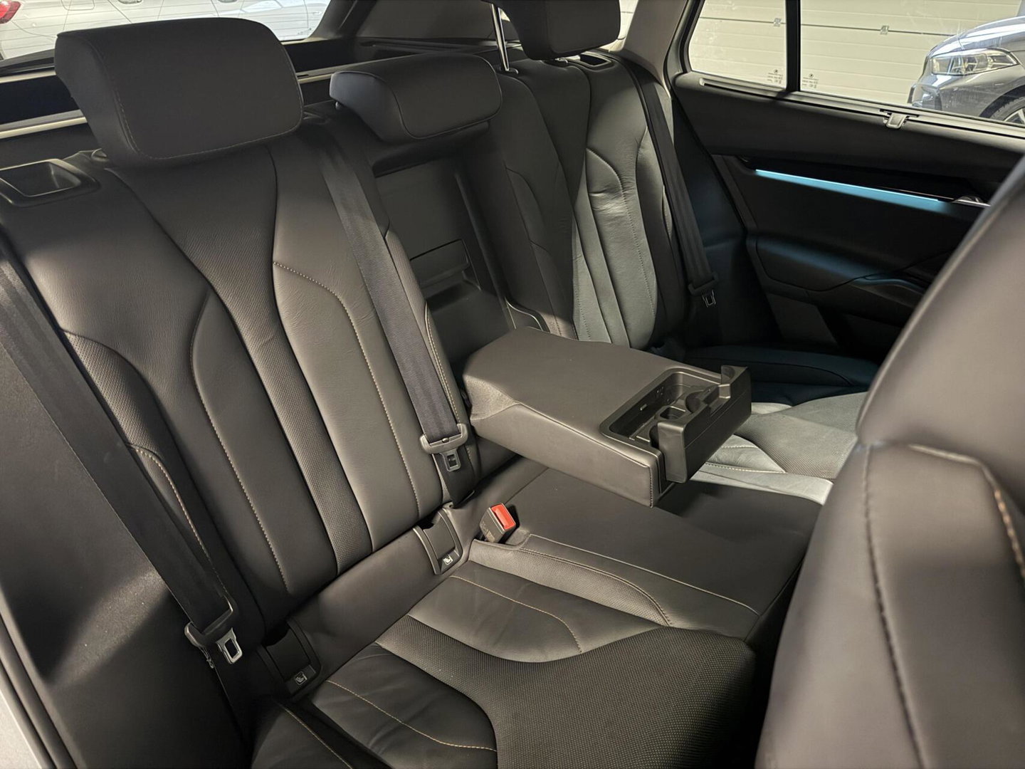 Škoda Enyaq iV 80 Pano Trekhaak Camera Warmtepomp SOH 87%