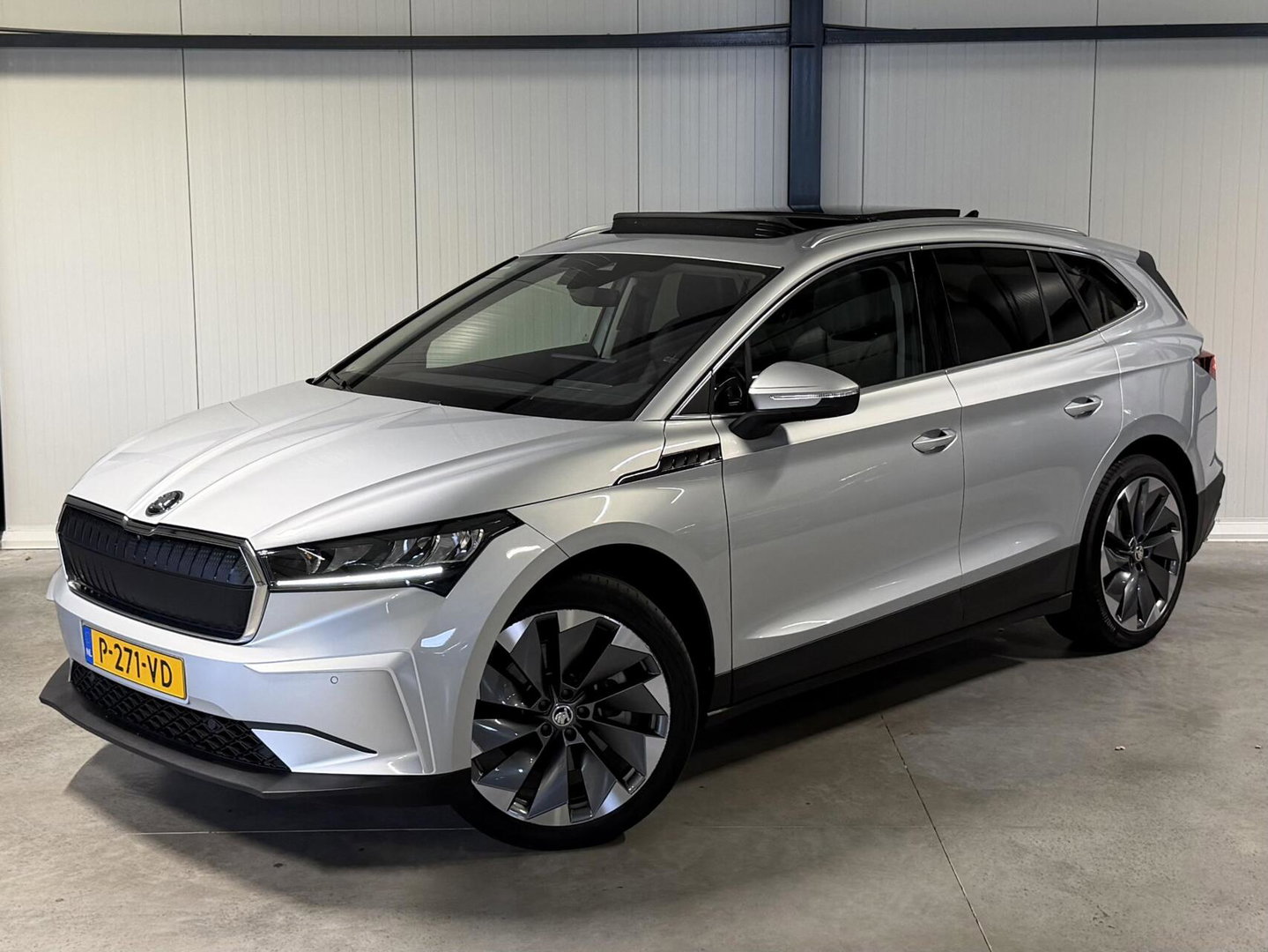 Škoda Enyaq iV 80 Pano Trekhaak Camera Warmtepomp SOH 87%