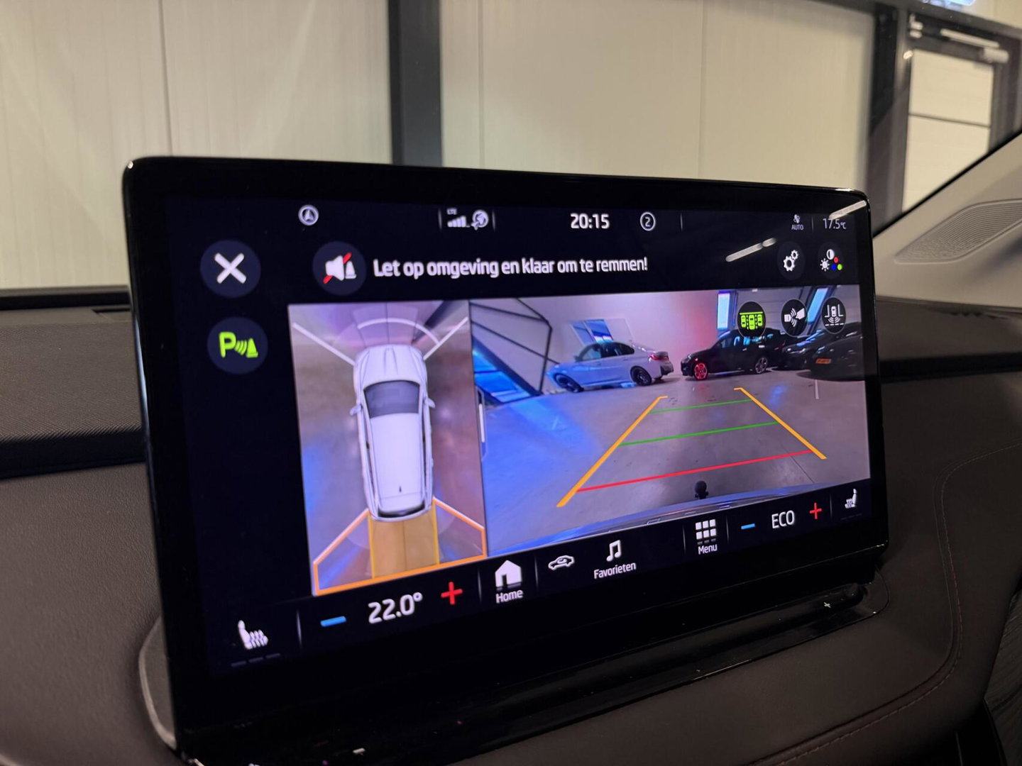 Škoda Enyaq iV 80 Pano Trekhaak Camera Warmtepomp SOH 87%
