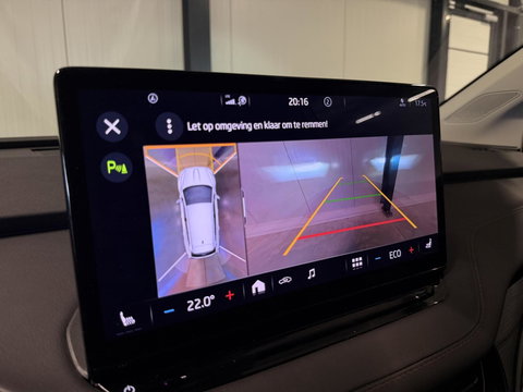 Škoda Enyaq iV 80 Pano Trekhaak Camera Warmtepomp SOH 87%