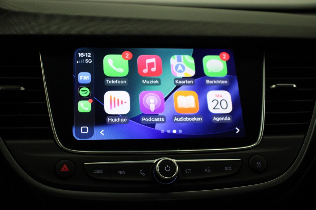 Opel Crossland X