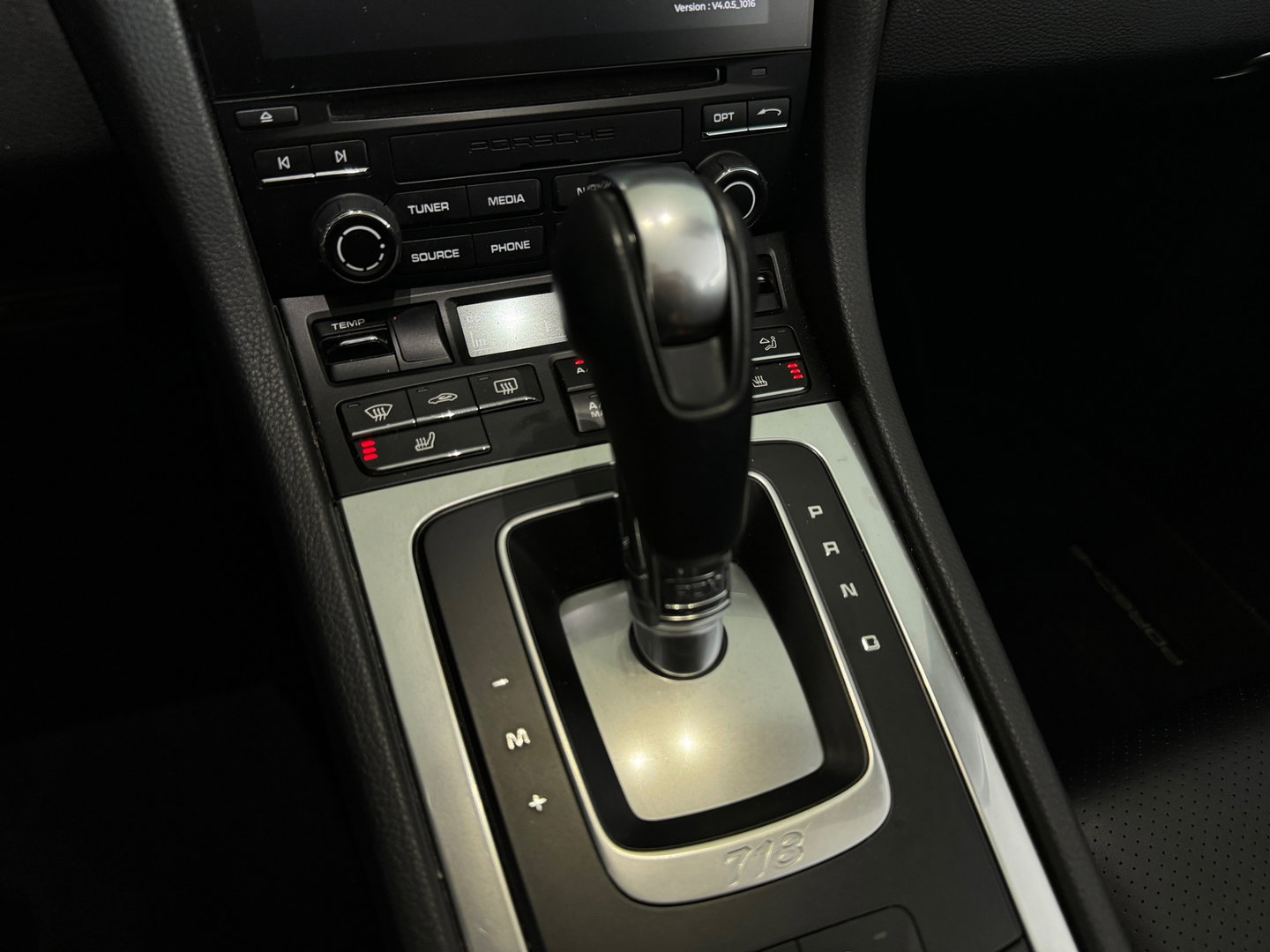 Porsche 718 Boxster 2.0 T Memory|CarPlay|Sportuitlaat|Krijt