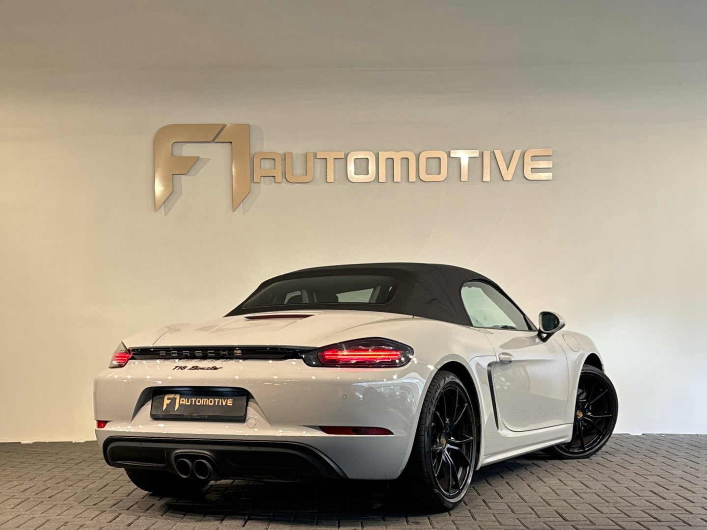 Porsche 718 Boxster 2.0 T Memory|CarPlay|Sportuitlaat|Krijt
