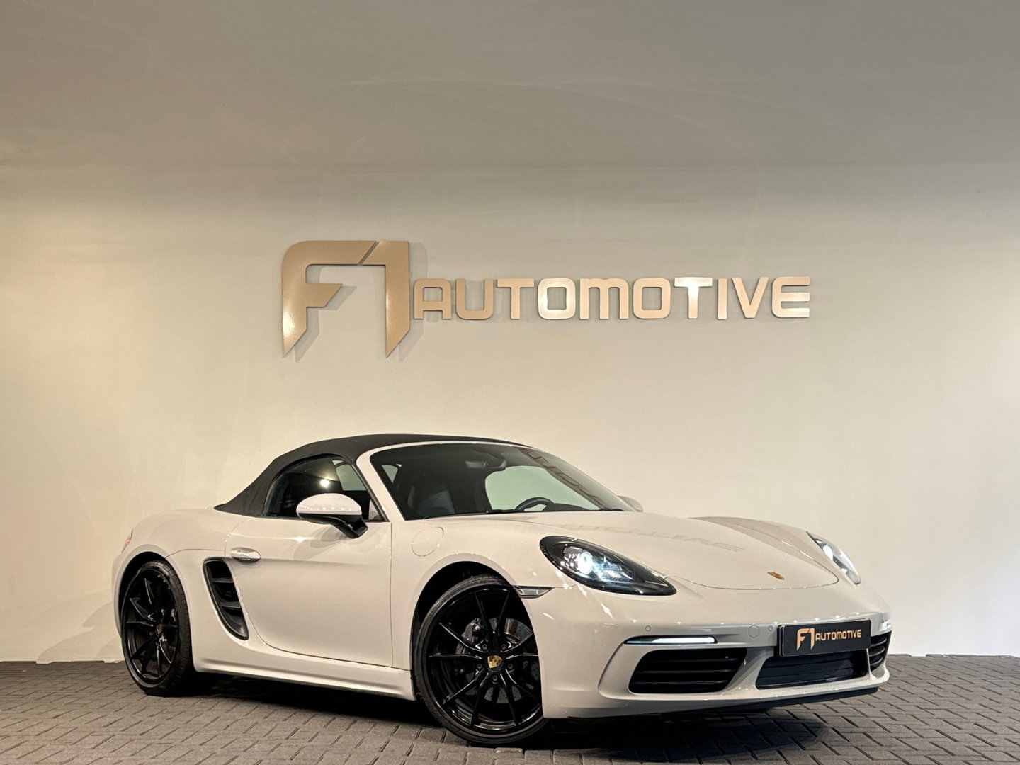 Porsche 718 Boxster 2.0 T Memory|CarPlay|Sportuitlaat|Krijt