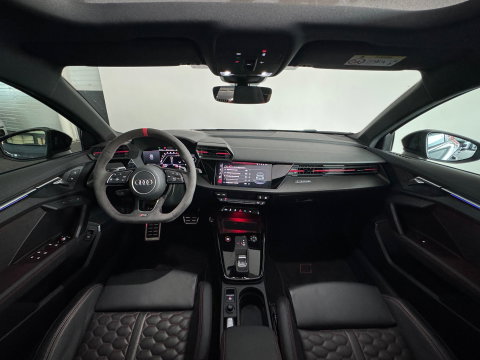 Audi RS3 Sportback 2.5 TFSI quattro Pano|Ceramic|HuD|B&O|VOL