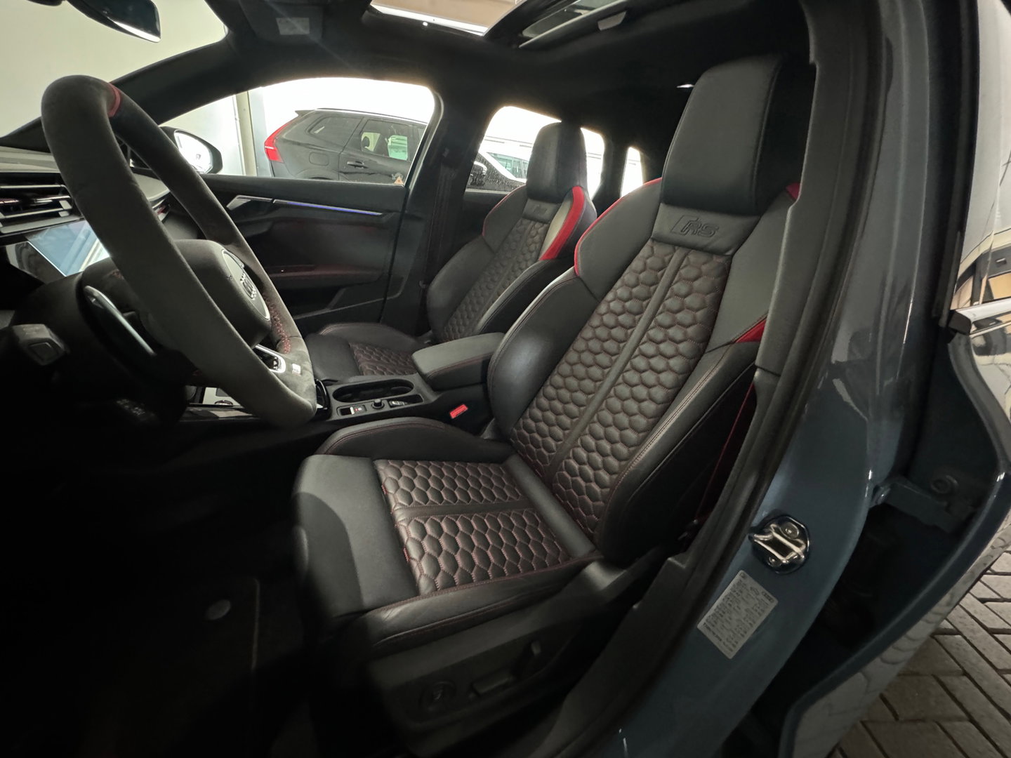 Audi RS3 Sportback 2.5 TFSI quattro Pano|Ceramic|HuD|B&O|VOL