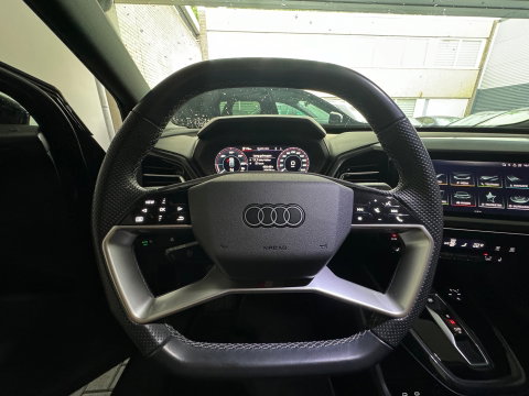 Audi Q4 e-tron 40 S edition 77 kWh Keyless|Leder|HuD|Camera