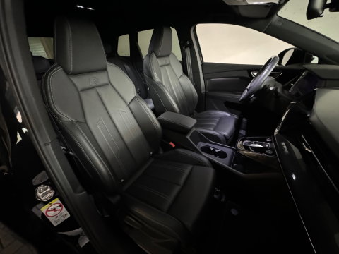 Audi Q4 e-tron 40 S edition 77 kWh Keyless|Leder|HuD|Camera