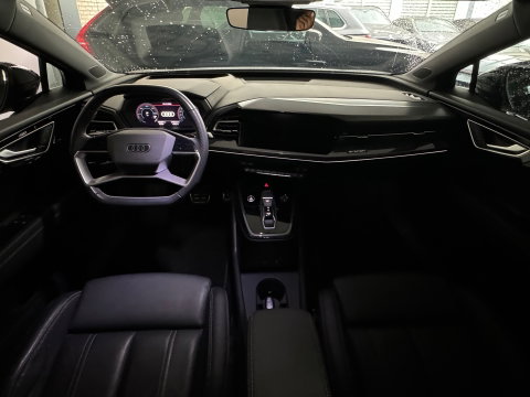 Audi Q4 e-tron 40 S edition 77 kWh Keyless|Leder|HuD|Camera
