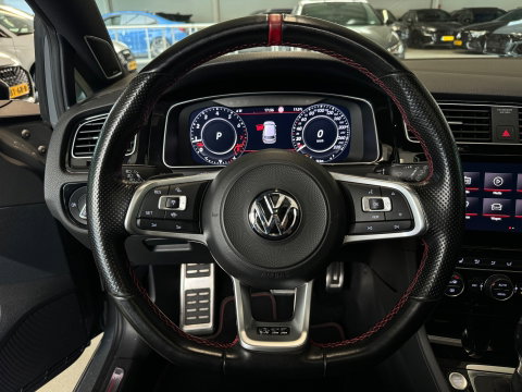 Volkswagen Golf 2.0 TSI GTI TCR Pano|Keyles|Akrapovic|Dynaudio